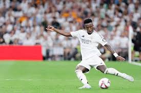 威尔斯21分 辽宁6人上双主场大胜深圳取得三连胜.